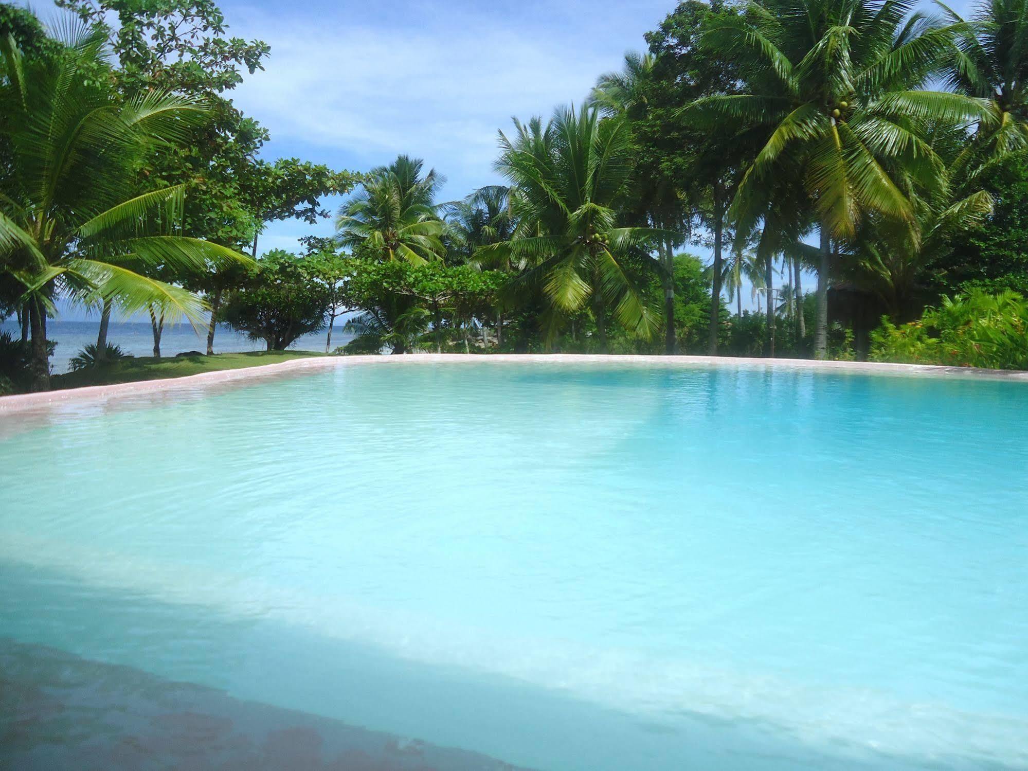 Dacozy Beach Resort Moalboal Exterior photo